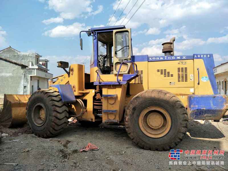 云南出售转让二手4321小时2010年龙工LG855装载机