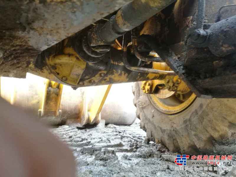 贵州出售转让二手4300小时2012年龙工850装载机