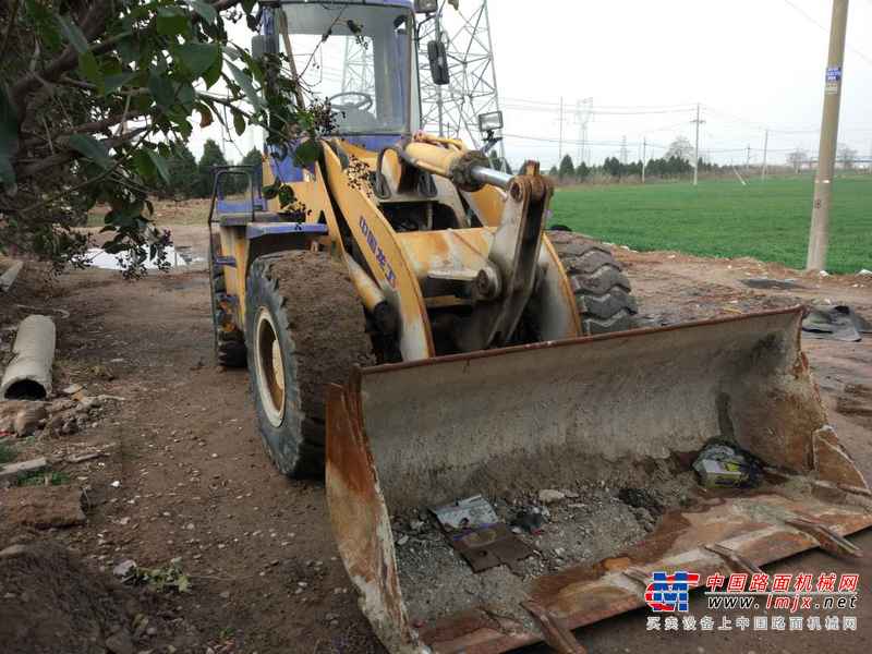 陕西出售转让二手5000小时2006年龙工LG833装载机