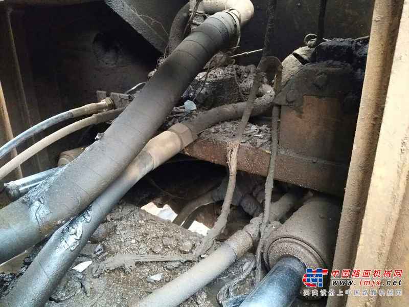 江西出售转让二手15000小时2006年龙工850装载机
