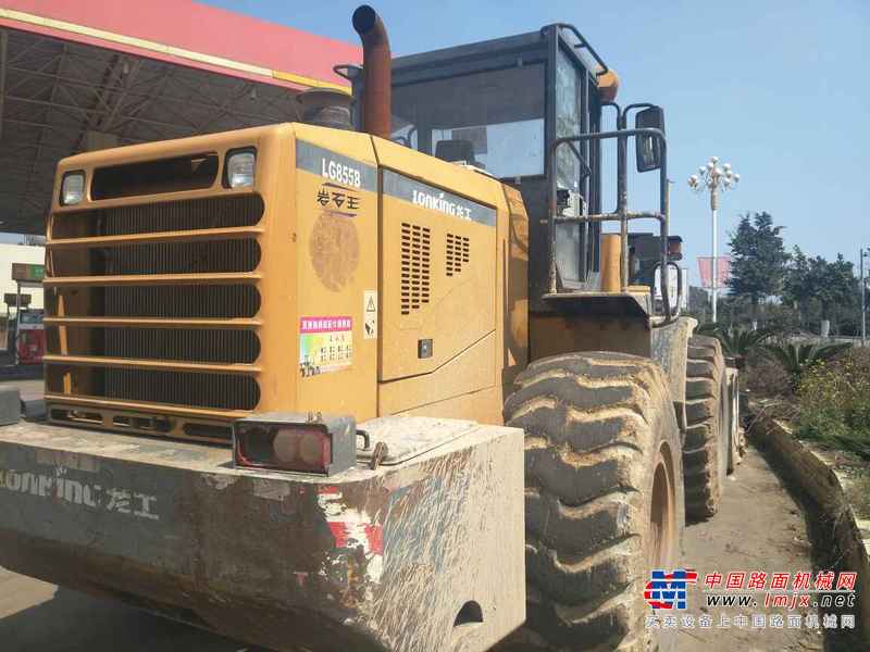 贵州出售转让二手6000小时2011年龙工LG853DH装载机