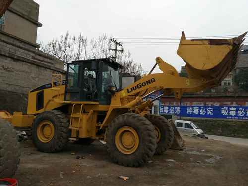 贵州出售转让二手5918小时2011年柳工CLG856装载机