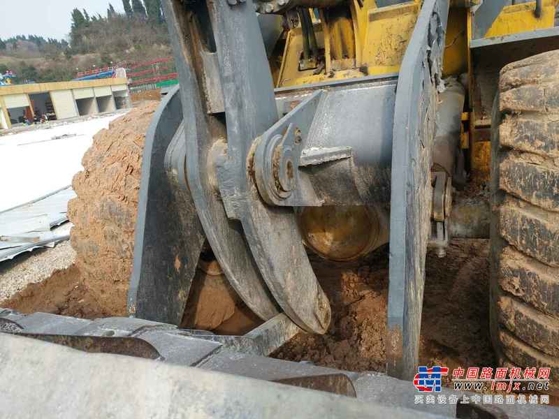 湖北出售转让二手5000小时2010年徐工LW500F装载机