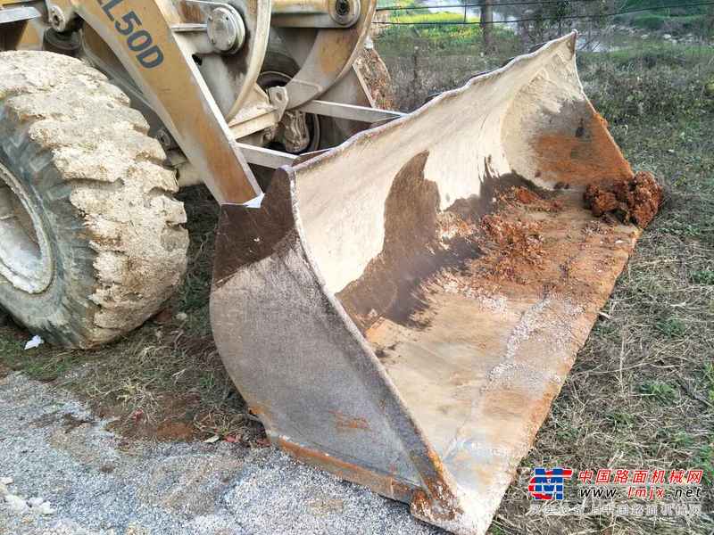江西出售转让二手5800小时2011年龙工LG850装载机