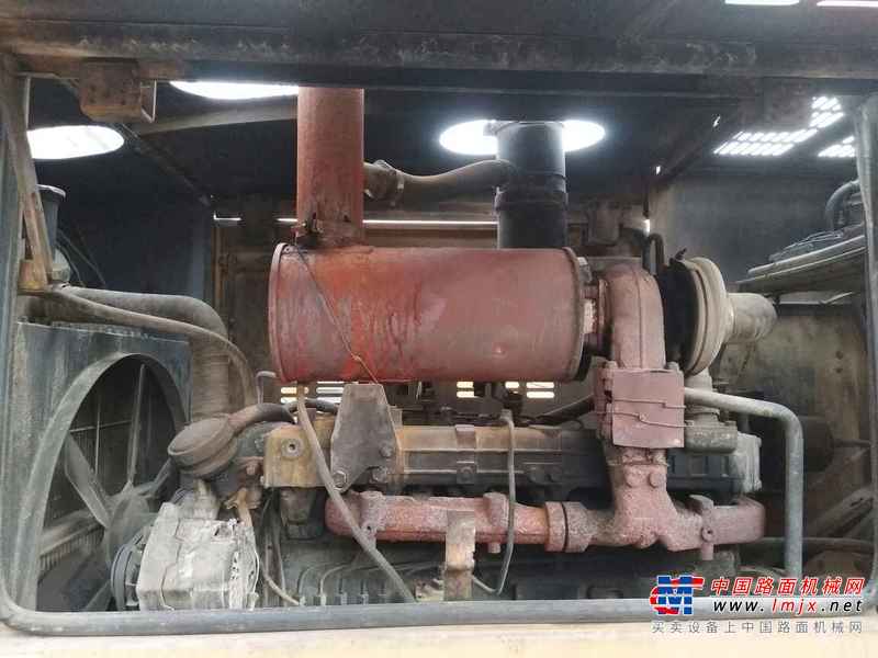 河南出售转让二手6415小时2009年龙工LG833装载机