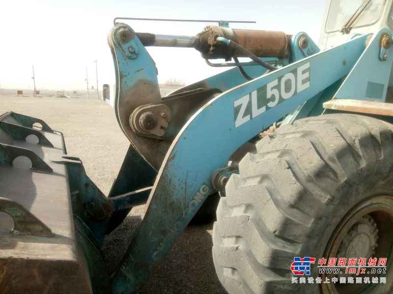甘肃出售转让二手8000小时2005年成工ZL50E装载机