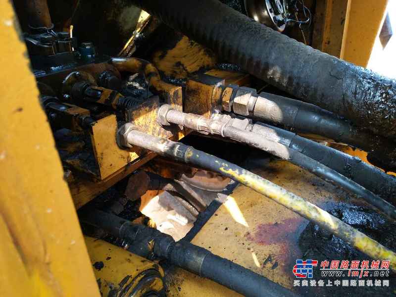 江西出售转让二手3980小时2011年龙工850装载机