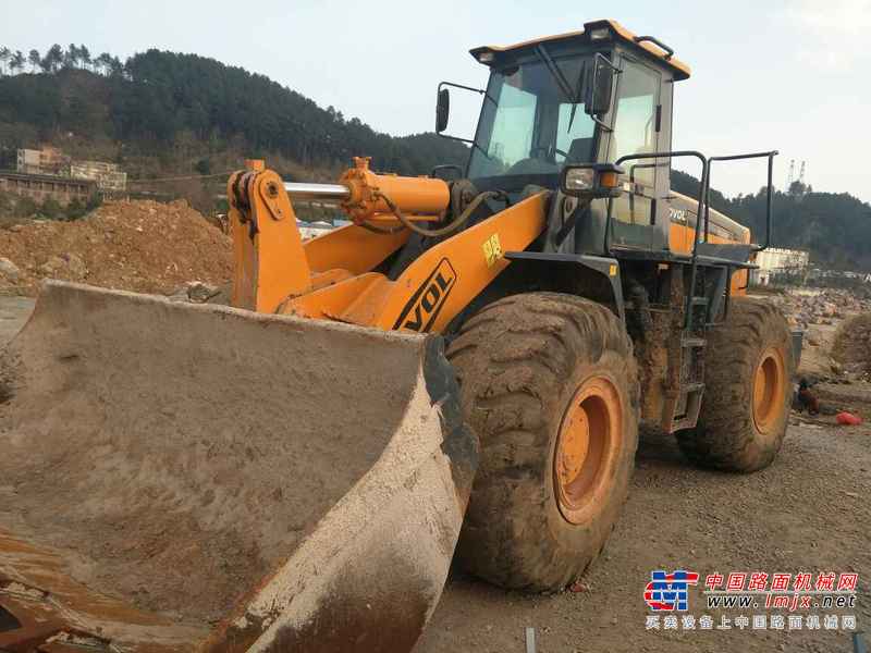贵州出售转让二手3677小时2011年福田雷沃FL956F装载机