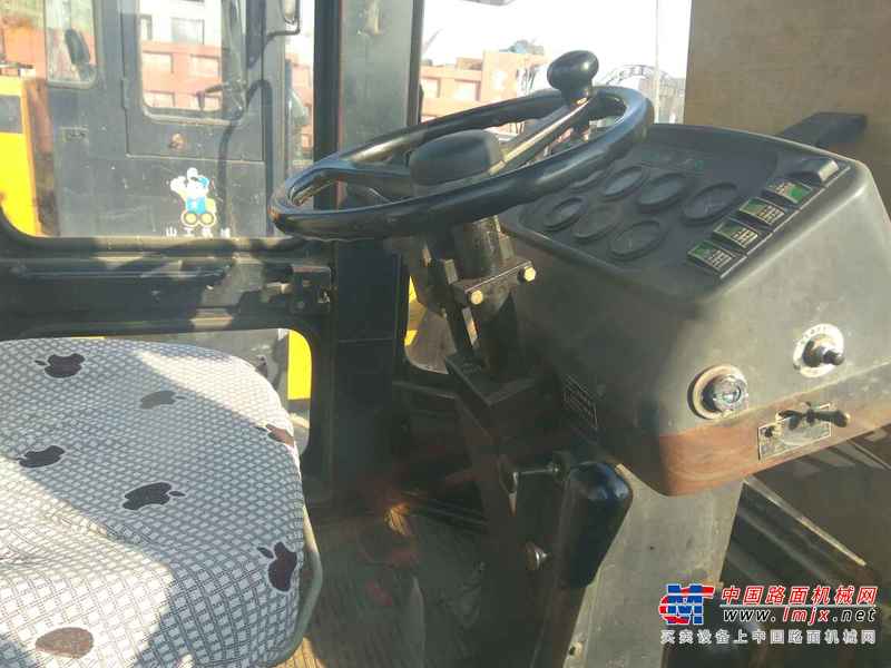 山东出售转让二手3200小时2011年山工SEM652B装载机