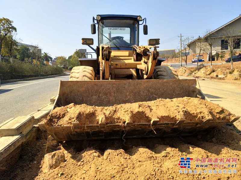 江西出售转让二手6500小时2012年龙工LG850装载机