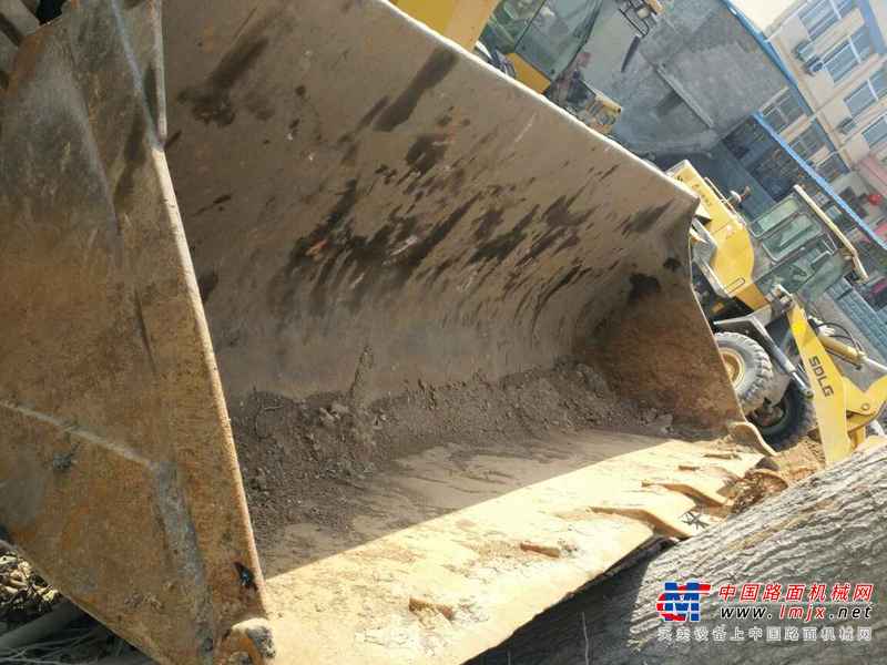 山东出售转让二手2600小时2014年临工LG953装载机