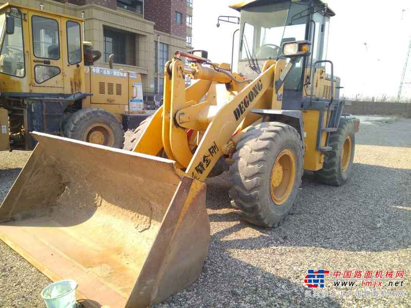 山东出售转让二手2700小时2011年德工DG938装载机