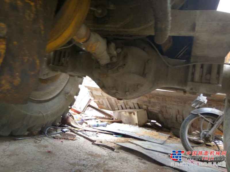 山东出售转让二手4500小时2011年山工SEM652B装载机