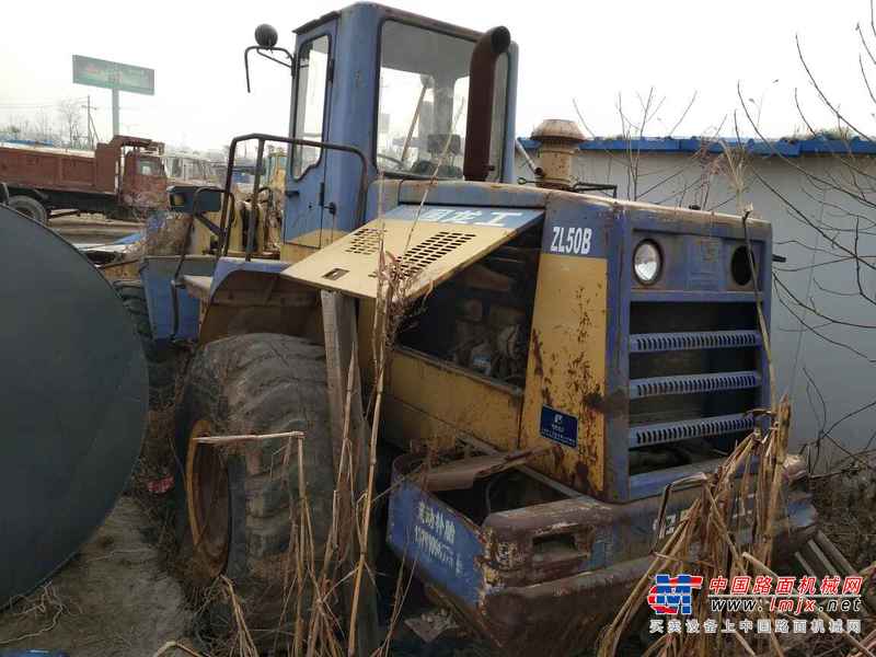 山西出售转让二手9000小时2005年龙工ZL50B装载机
