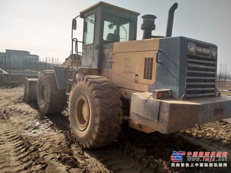 河南出售转让二手3500小时2009年常林955装载机