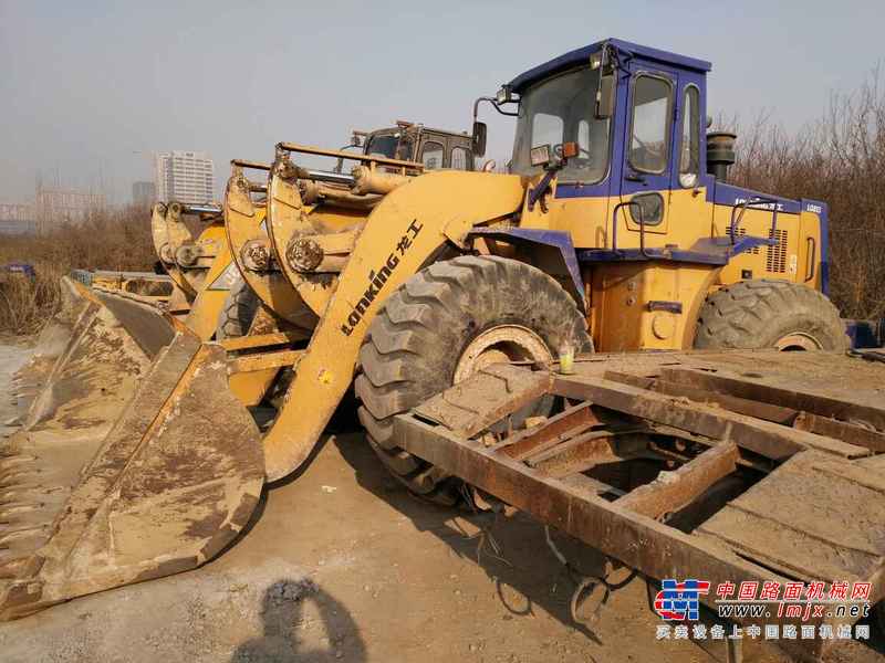 河北出售转让二手6200小时2010年龙工850装载机