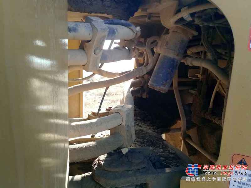 山西出售转让二手4000小时2010年山工SEM952装载机
