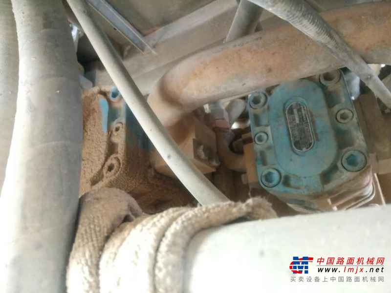甘肃出售转让二手3200小时2010年龙工LG855B装载机