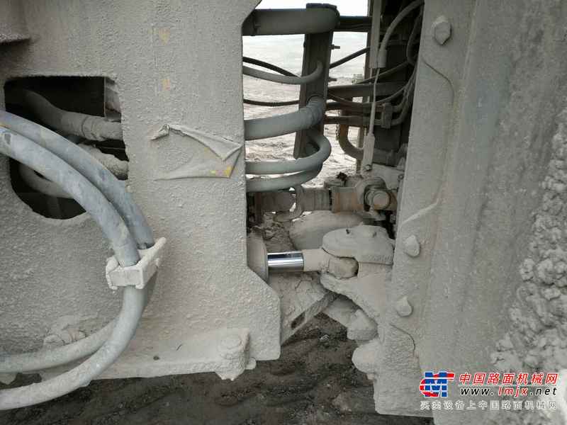 湖北出售转让二手6200小时2011年龙工LG855装载机