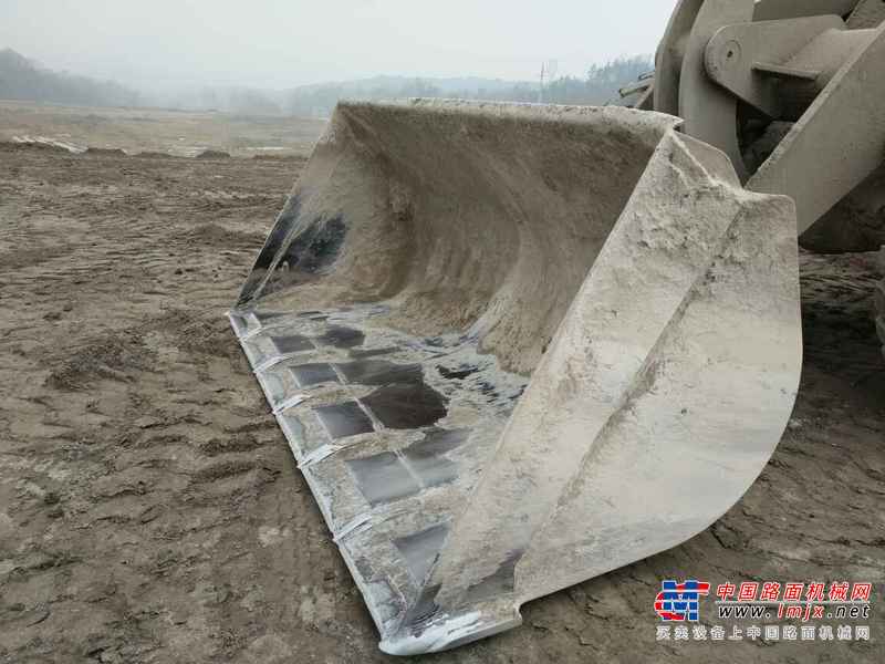 湖北出售转让二手6200小时2011年龙工LG855装载机