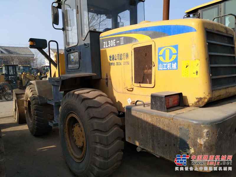 山东出售转让二手4300小时2010年山工ZL30E装载机