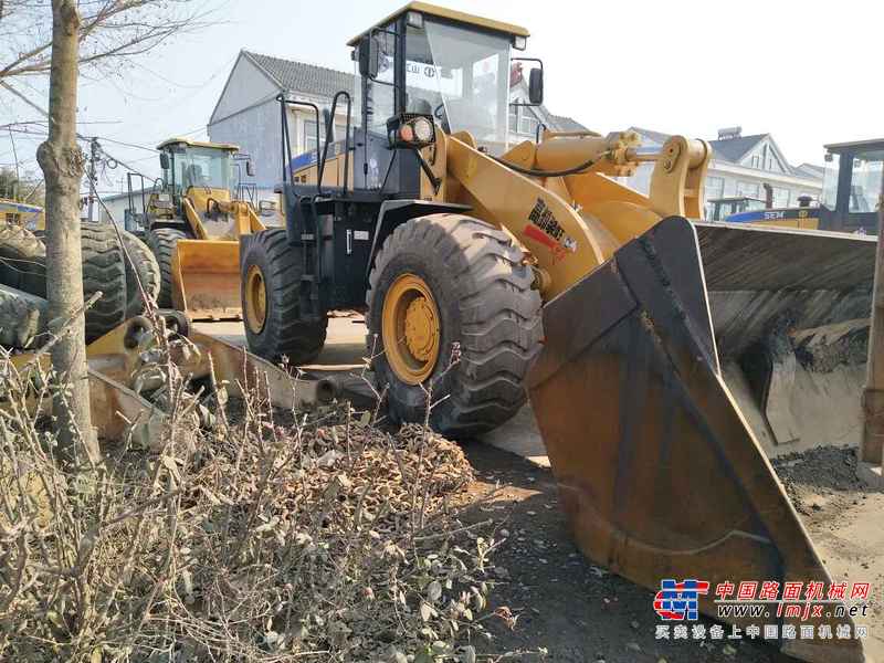 山东出售转让二手1800小时2014年山工SEM630B装载机