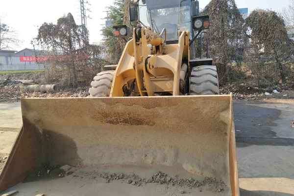 山东出售转让二手1500小时2014年山工SEM630B装载机