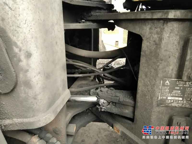 山西出售转让二手6000小时2010年临工LG953装载机