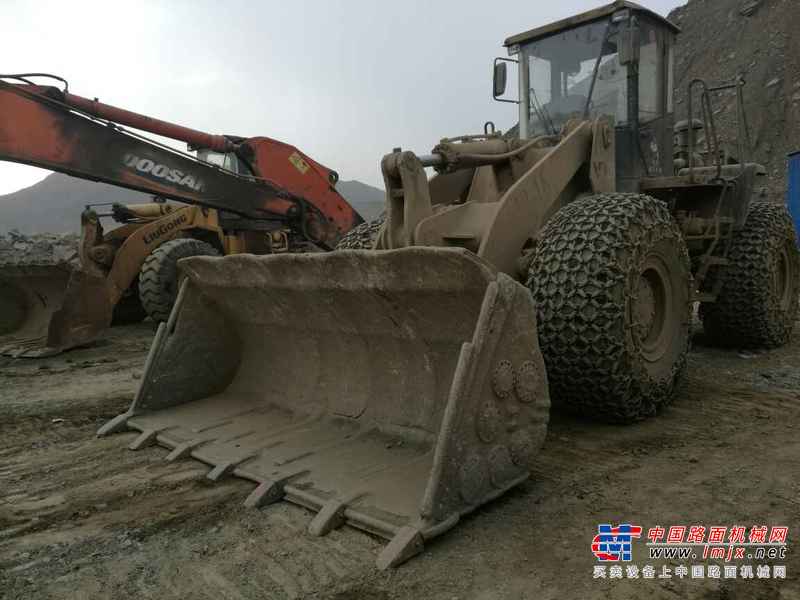山西出售转让二手6300小时2011年山工650B装载机