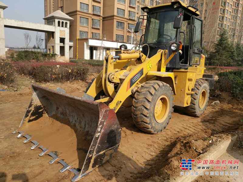 山西出售转让二手2000小时2012年福田雷沃FL920F装载机