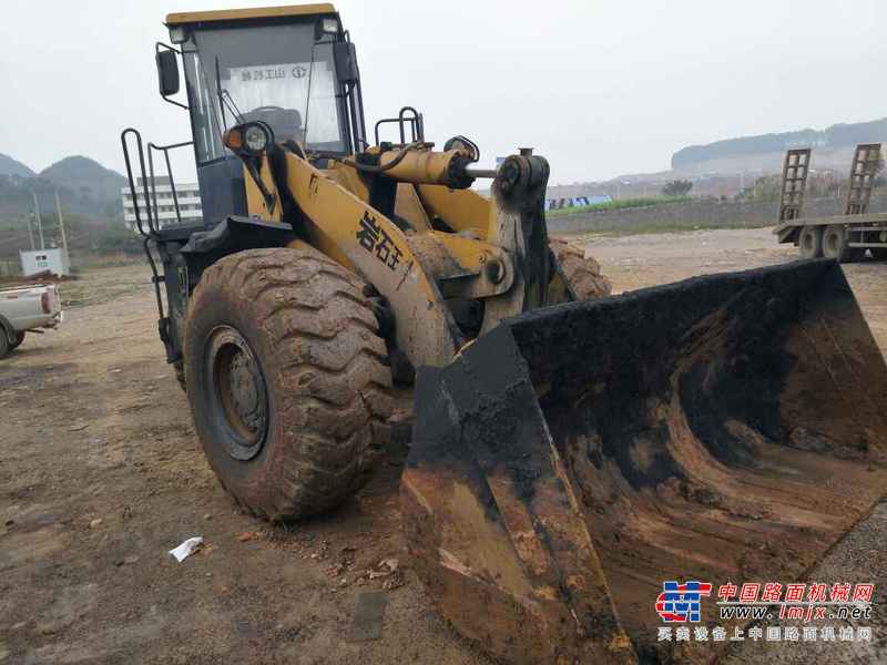 贵州出售转让二手2000小时2010年山工SEM650B装载机