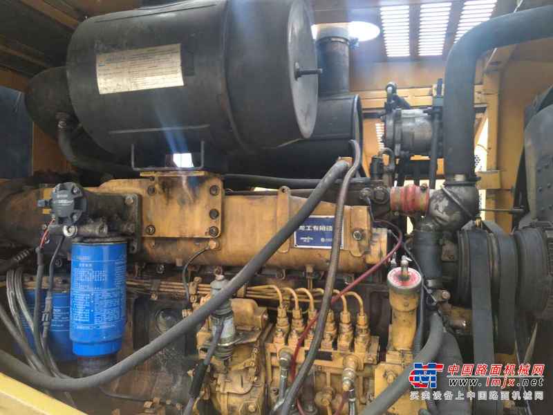 贵州出售转让二手3700小时2011年龙工LG855B装载机