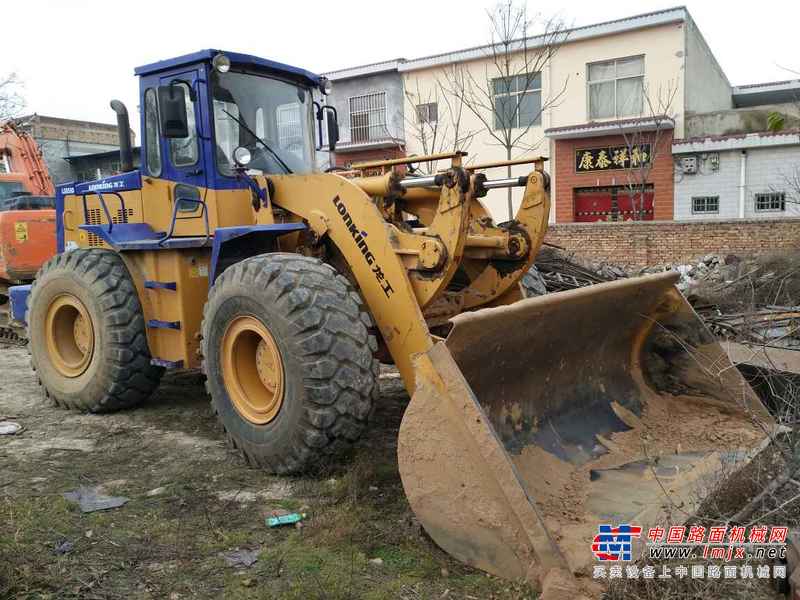 山西出售转让二手2500小时2013年龙工LG850D装载机