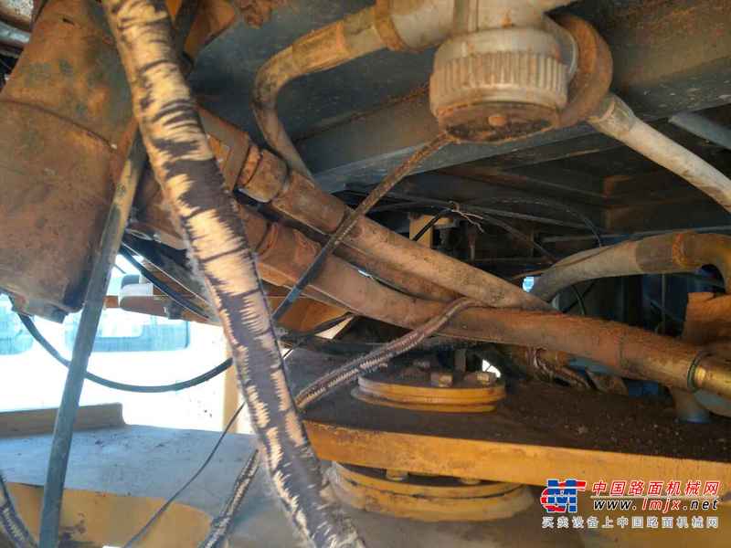 云南出售转让二手2899小时2009年龙工LG855B装载机