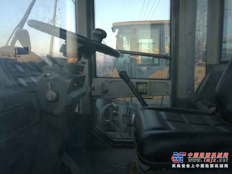 山西出售转让二手3200小时2013年龙工LG855B装载机