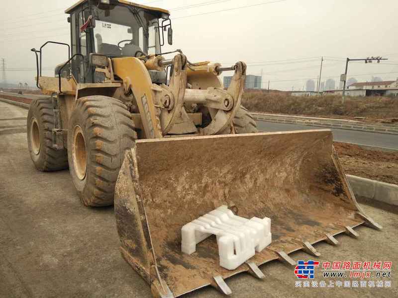 山西出售转让二手4000小时2009年厦工XG953III装载机
