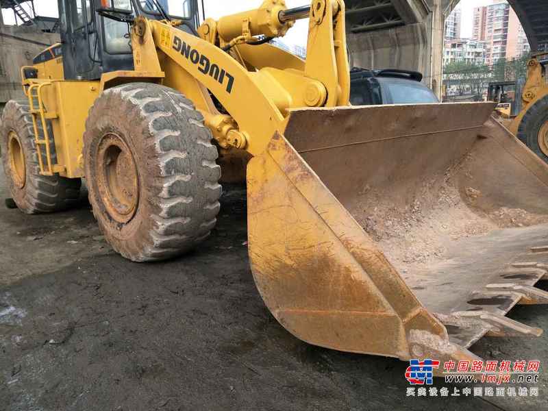贵州出售转让二手2169小时2014年柳工CLG855装载机