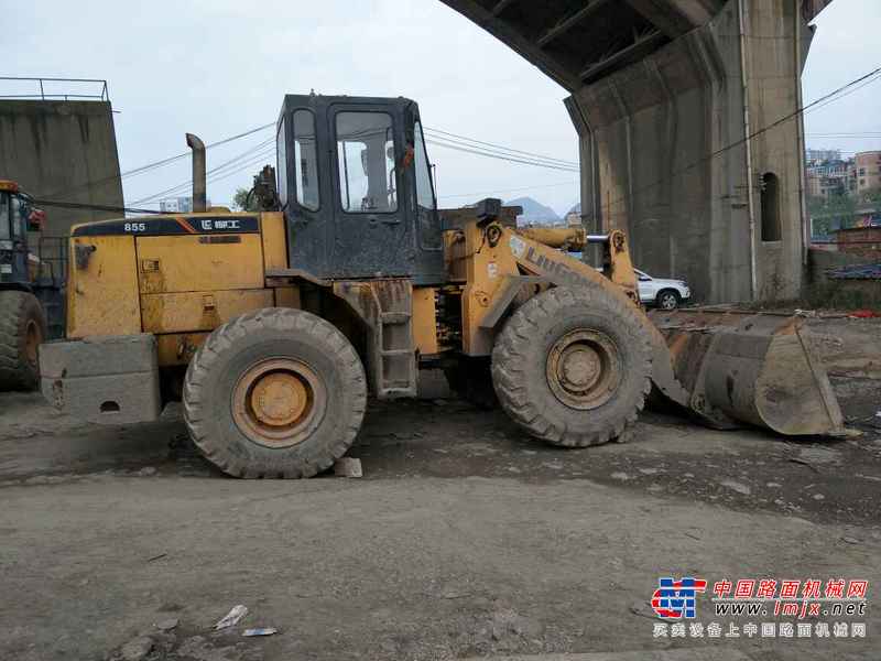 贵州出售转让二手7397小时2009年柳工CLG855装载机