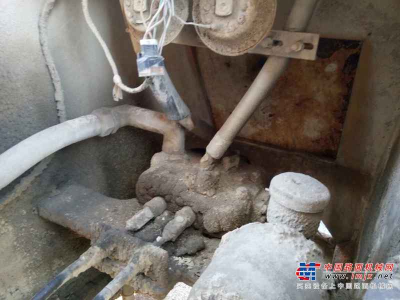 山西出售转让二手8000小时2007年龙工LG855装载机