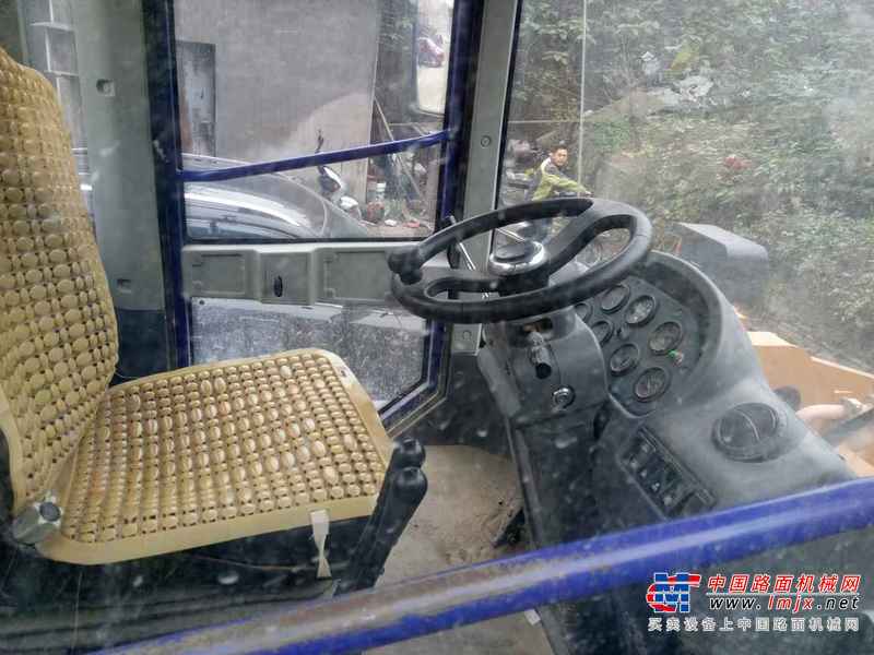 江西出售转让二手2600小时2013年龙工LG853D装载机