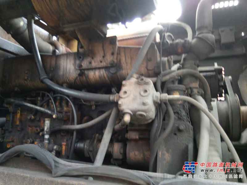 江西出售转让二手5600小时2011年龙工850装载机