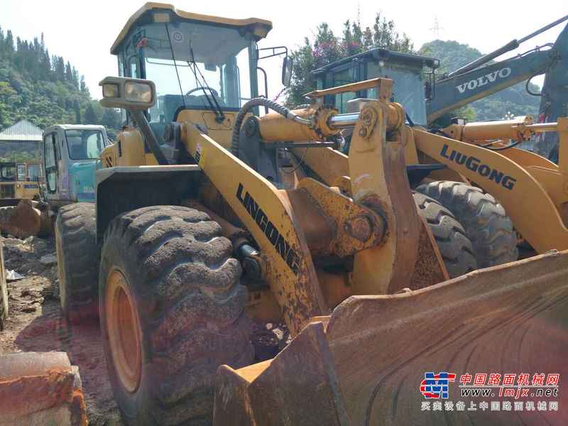 贵州出售转让二手6000小时2010年临工LG956装载机