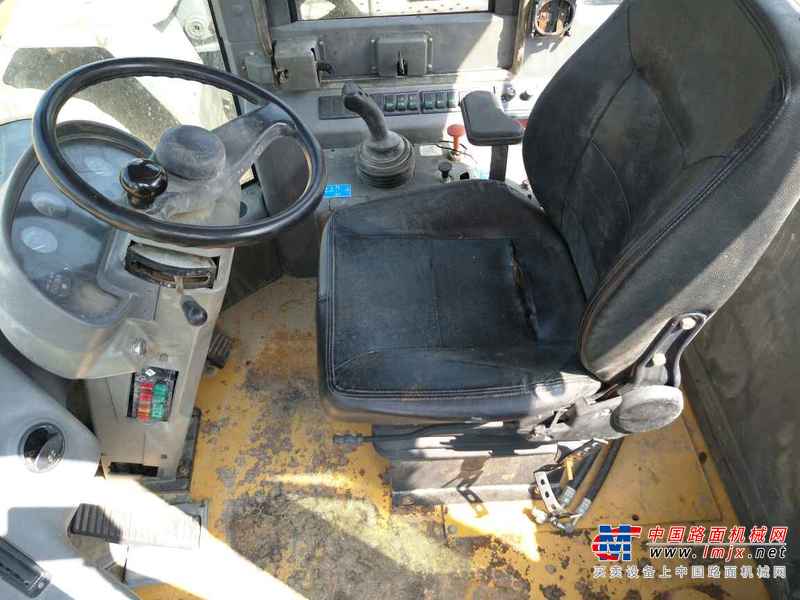 贵州出售转让二手6000小时2010年临工LG956装载机