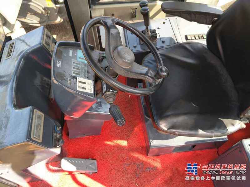 贵州出售转让二手6000小时2009年柳工CLG835装载机