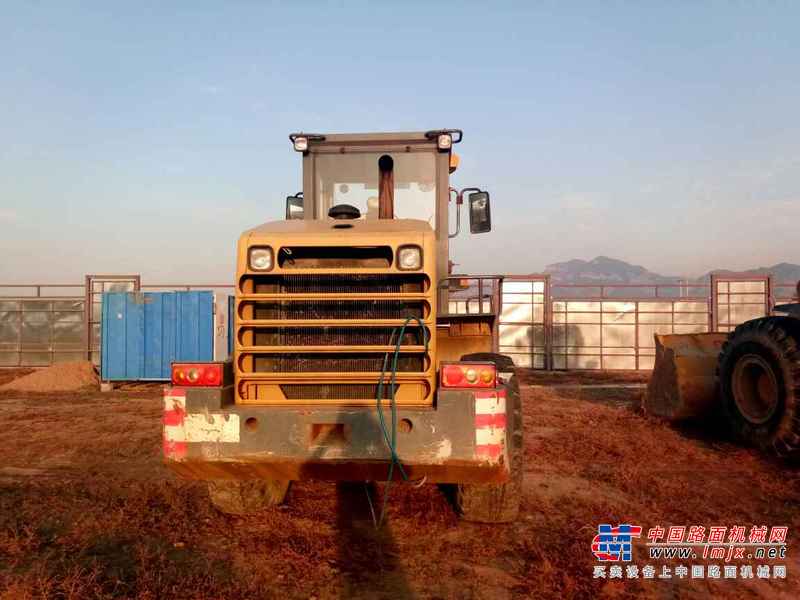 山西出售转让二手5000小时2011年龙工LG833B装载机