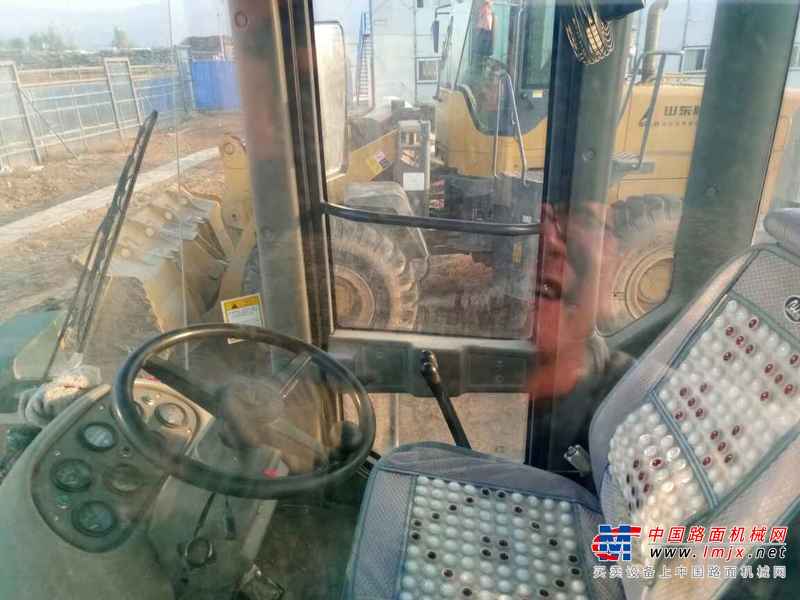 山西出售转让二手5000小时2011年龙工LG833B装载机