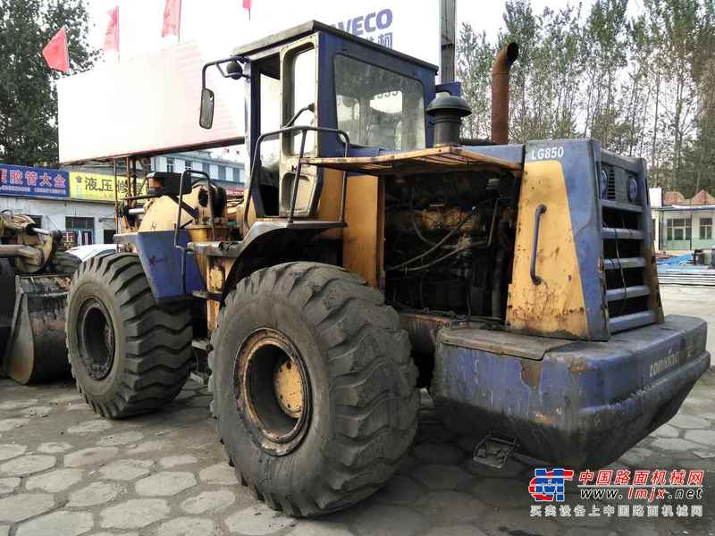山西出售转让二手8700小时2009年龙工LG850装载机