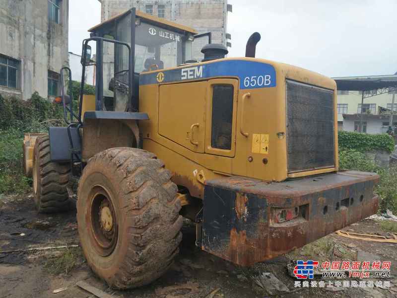贵州出售转让二手5000小时2010年山工SEM650B装载机