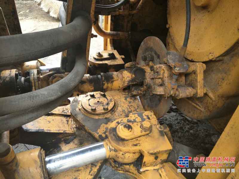 贵州出售转让二手2000小时2014年龙工LG855D装载机