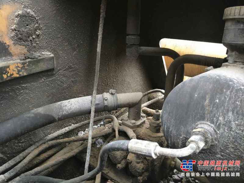 贵州出售转让二手5000小时2007年龙工LG850D装载机